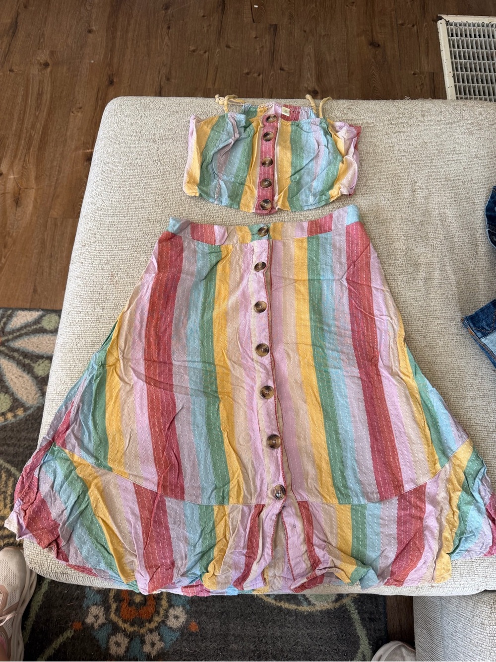miami Colorful Striped Button-Front Crop Top & Skirt Set. Good condition. Size S
